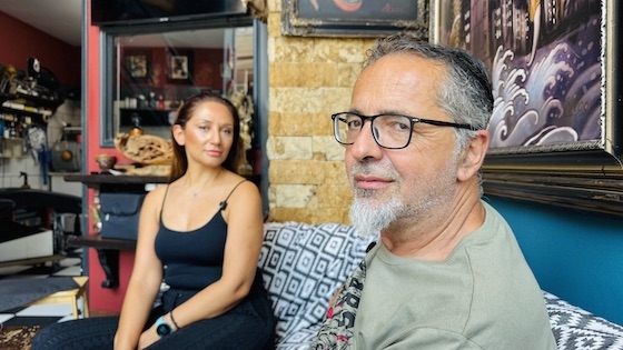 Συναντήσαμε τον Νίκο Κατσούλη στο studio του, στο κέντρο της Αλεξανδρούπολης